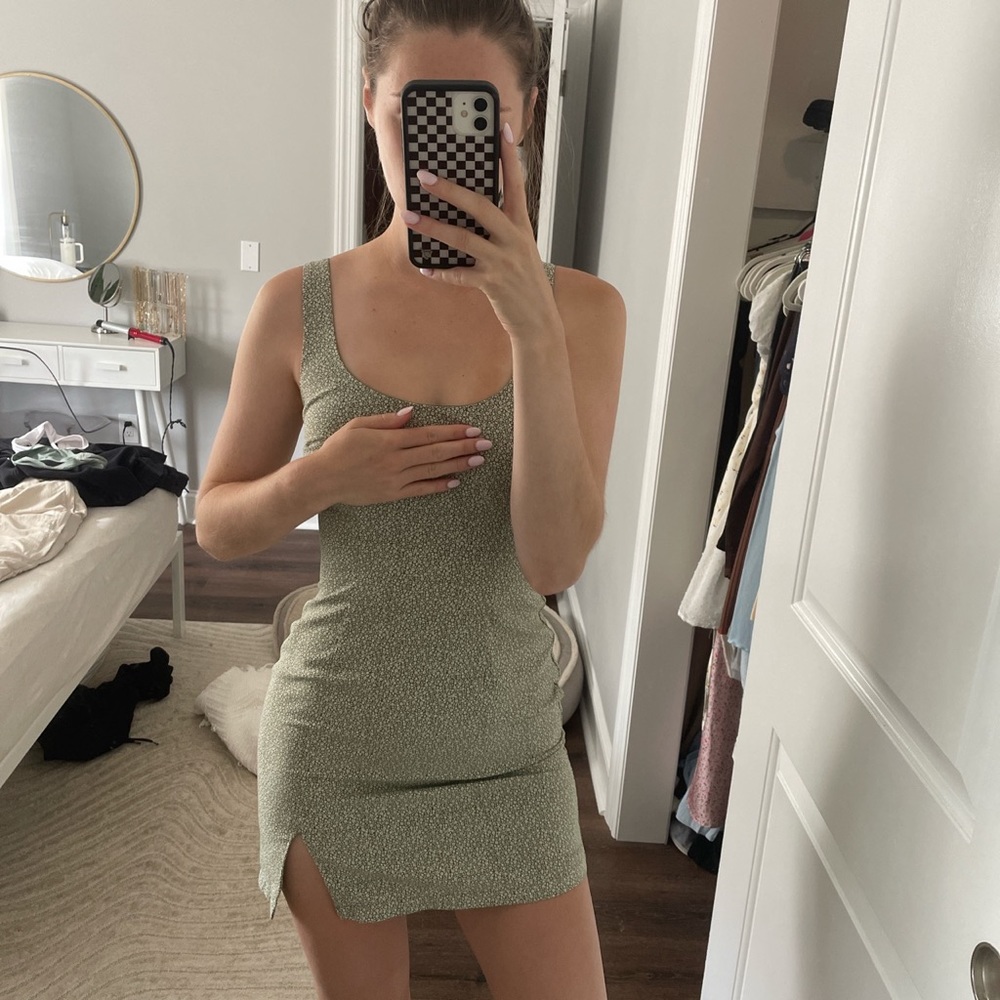 Abercrombie & Fitch Green Floral Dress